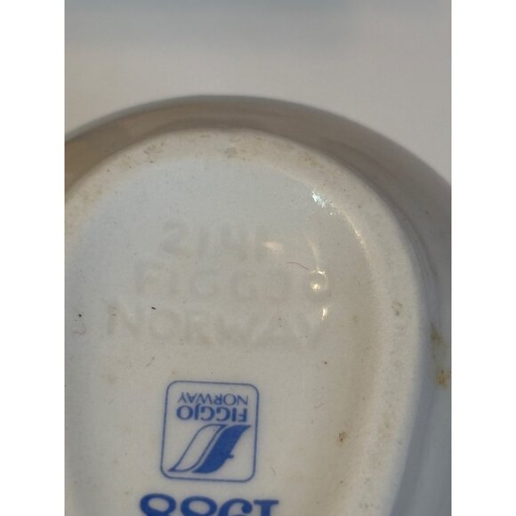 Vtg Drikke Horn Commodore Cruise Line Ceramic Mug & Mini Cup Set 1988 Santa - Picture 11 of 12